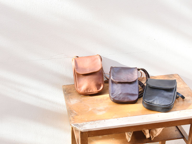 ユーフラテ　たて型ポシェット