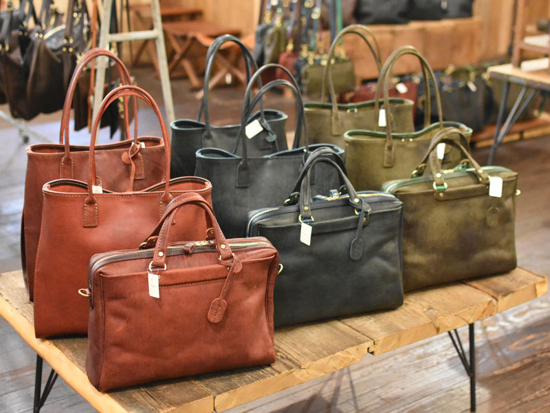 限定革ハバナ発売開始・年内最終営業日のお知らせ